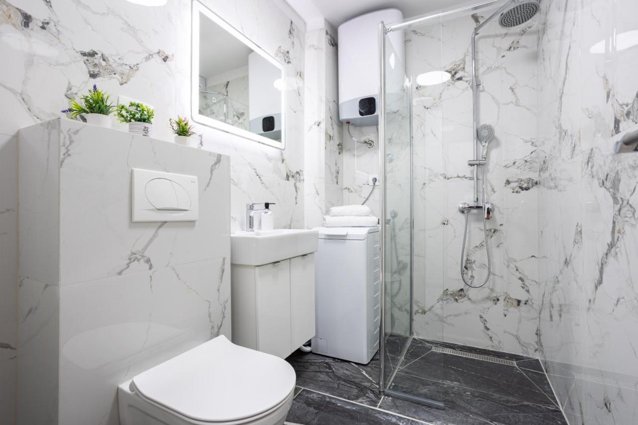 Royal Luxe Apartment สปลิท ภายนอก รูปภาพ